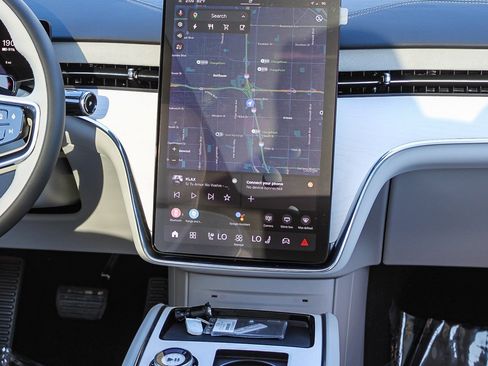 New 2025 Volvo EX90 Ultra w/ Protection Package Premier image 16