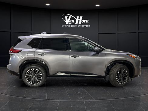 New 2026 Nissan Rogue Platinum AWD/4WD image 8