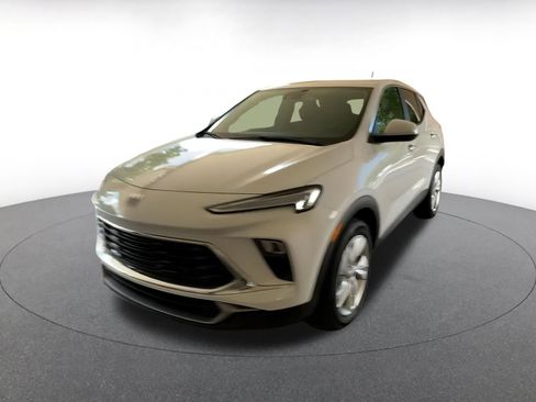Used 2025 Buick Encore GX Preferred image 7