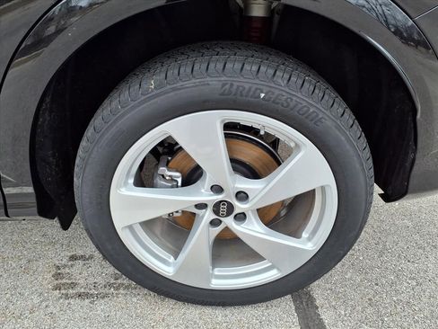 New 2025 Audi Q5 Premium Plus image 6