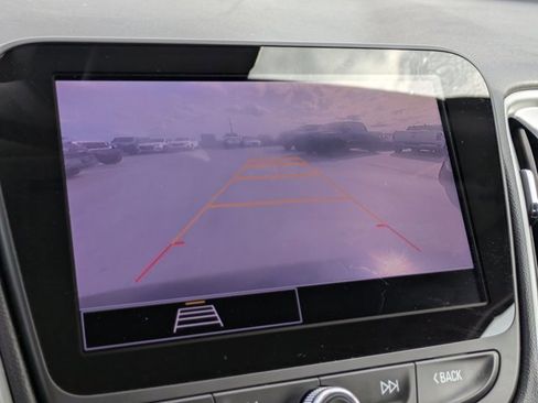 Used 2023 Chevrolet Malibu LT image 18