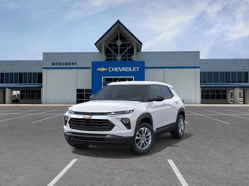 New 2026 Chevrolet TrailBlazer LS w/ LS Convenience Package FWD image 8