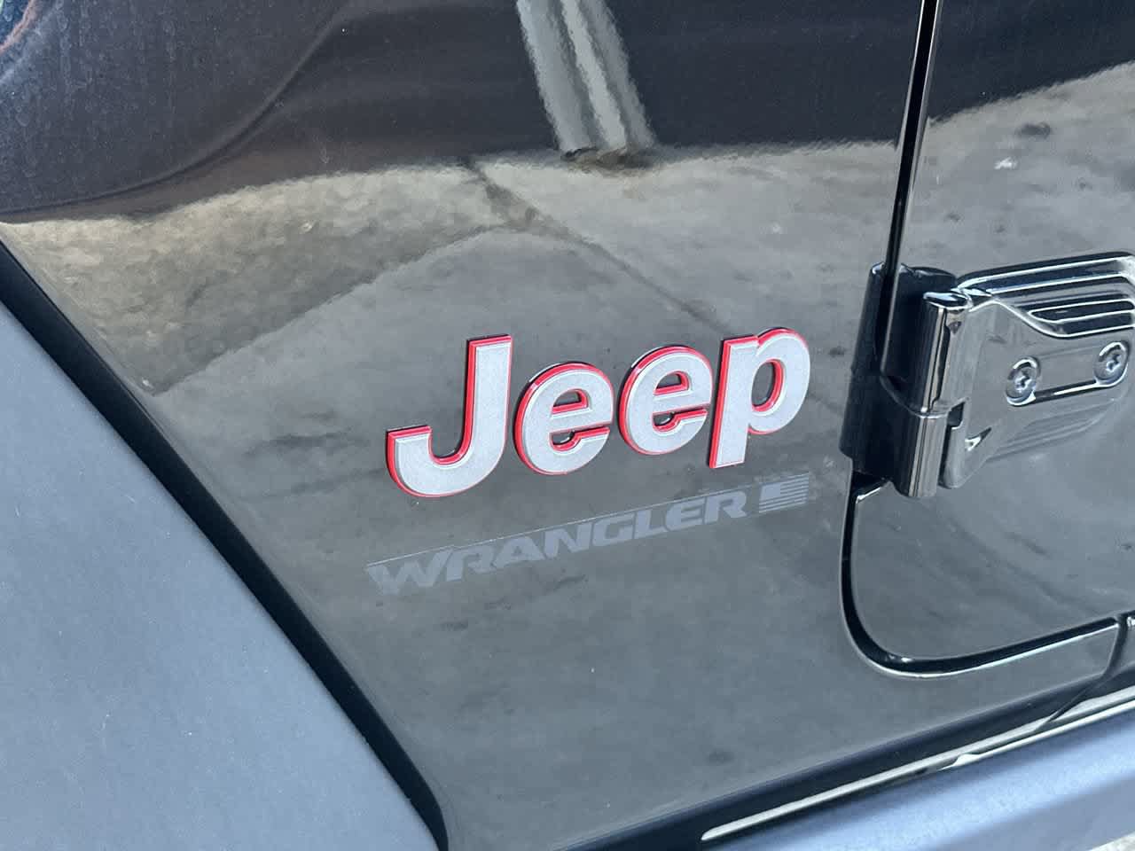 Used 2026 Jeep Wrangler Unlimited Rubicon AWD/4WD image 10