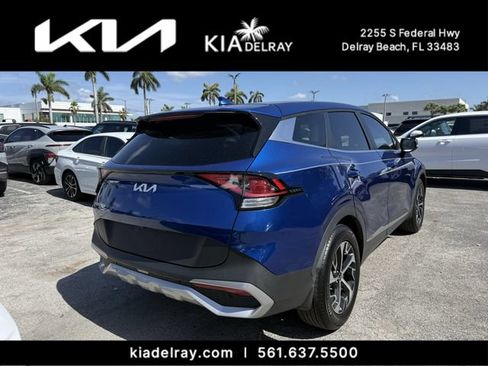 Used 2023 Kia Sportage EX FWD image 2