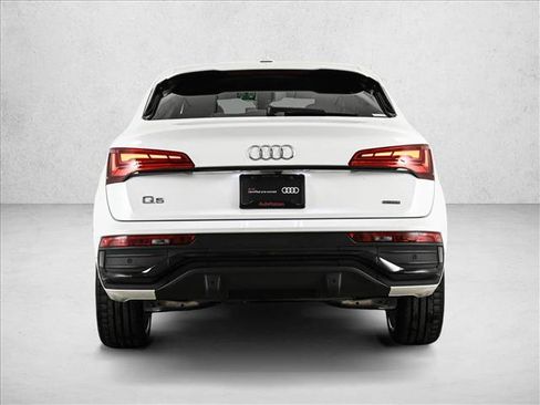 Certified 2023 Audi Q5 2.0T Prestige w/ Prestige Package AWD/4WD image 7