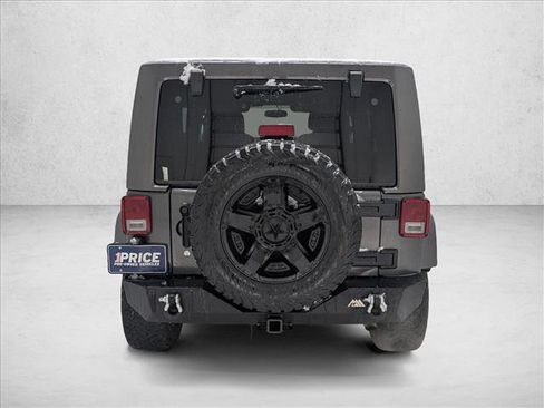 Used 2017 Jeep Wrangler Unlimited Sahara w/ Connectivity Group image 6