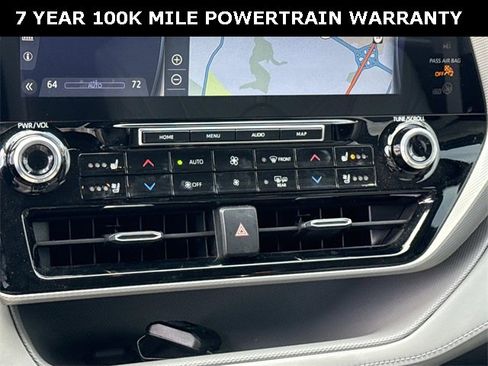 Used 2021 Toyota Highlander Platinum image 22