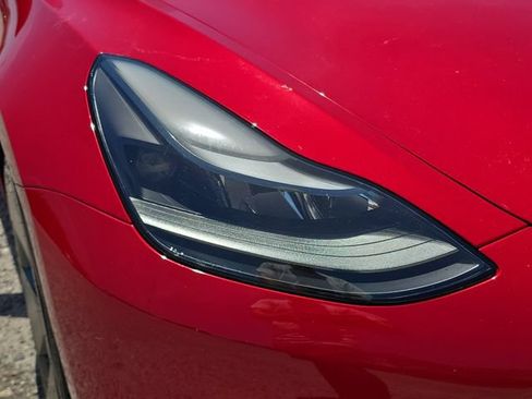 Used 2023 Tesla Model 3 Standard Range RWD image 7