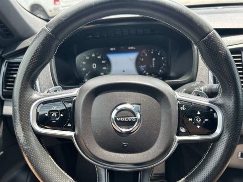 Used 2017 Volvo XC90 T5 R-Design w/ Vision Package FWD image 39
