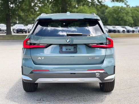 New 2026 BMW X1 xDrive28i w/ Technology Package AWD/4WD image 5