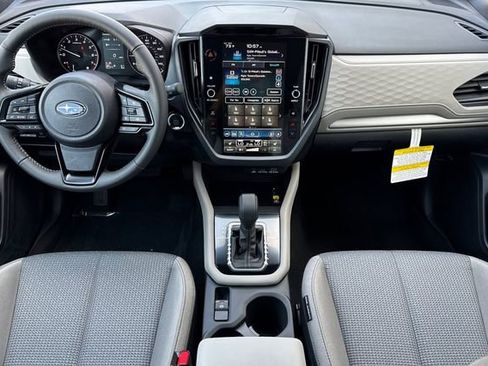 New 2025 Subaru Forester Premium w/ Convenience Package #1 AWD/4WD image 10