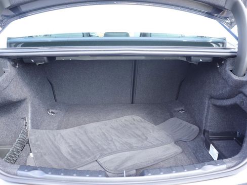 Used 2018 BMW M3 image 18