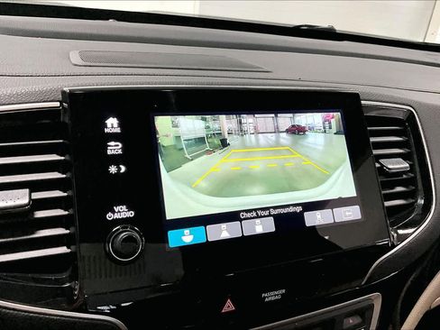 Used 2019 Honda Pilot Elite image 24