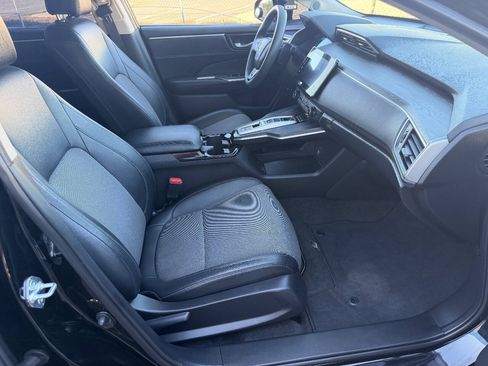 Used 2019 Honda Clarity Plug-In Hybrid image 36