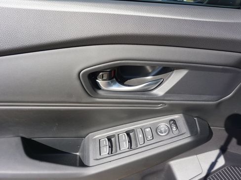 Used 2026 Honda Accord SE image 4