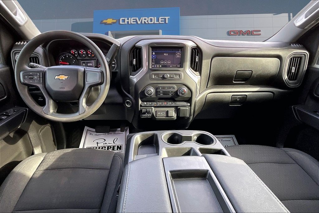 Used 2024 Chevrolet Silverado 2500 Custom w/ Custom Value Package AWD/4WD image 9