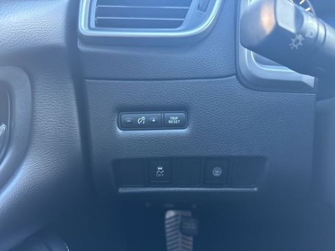 Used 2023 Nissan Murano SV w/ SV Midnight Edition Package image 25