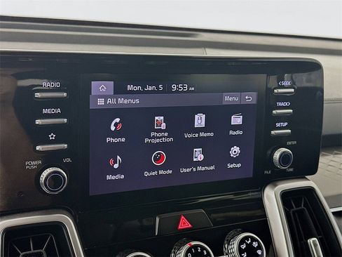 Used 2022 Kia Sorento LX image 19