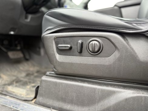 Used 2021 GMC Sierra 1500 SLE image 26