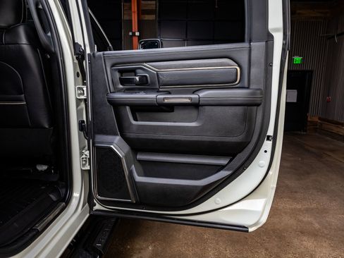 Used 2023 RAM 2500 Limited w/ Night Edition image 40