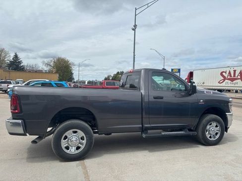 New 2026 RAM 2500 Tradesman AWD/4WD image 5