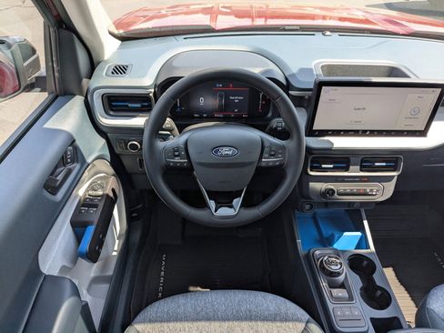 New 2025 Ford Maverick XLT w/ XLT Luxury Package AWD/4WD image 15