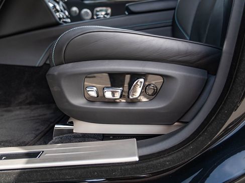 Certified 2022 Rolls-Royce Ghost Black Badge image 9