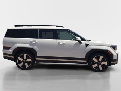 New 2026 Hyundai Santa Fe Limited FWD image 2