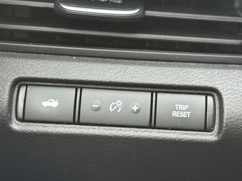 Certified 2025 Nissan Altima 2.5 SV image 20