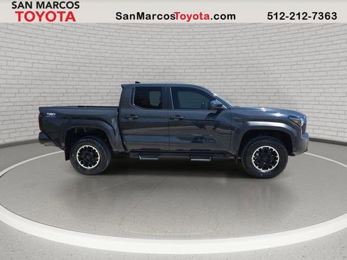 Used 2024 Toyota Tacoma TRD Off-Road AWD/4WD image 5