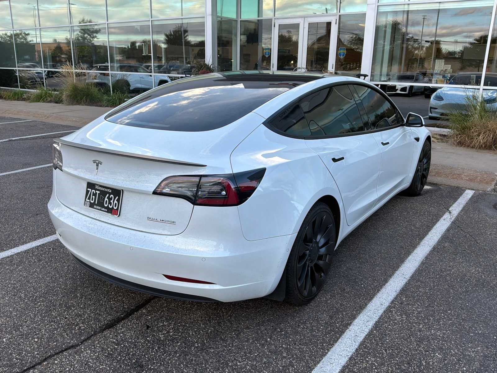 Used 2022 Tesla Model 3 Performance AWD/4WD image 3