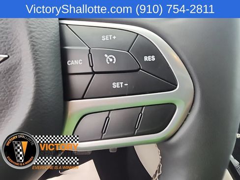Certified 2023 Chrysler Voyager LX FWD image 12