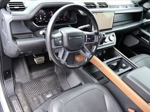 Used 2023 Land Rover Defender 130 X AWD/4WD image 12