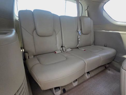 Used 2011 INFINITI QX56 2WD image 15