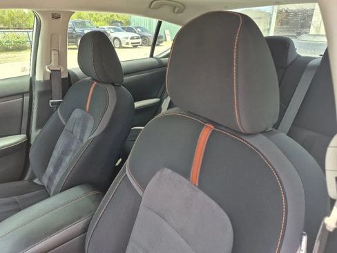 Used 2021 Nissan Sentra SR FWD image 16