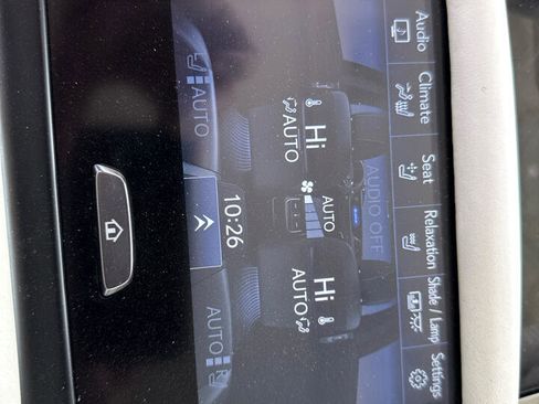 Used 2018 Lexus LS 500 image 42