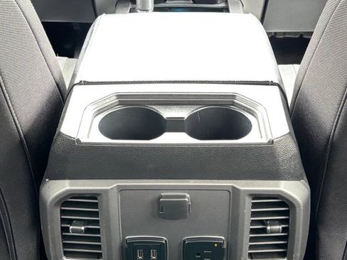 Used 2020 Ford F150 XLT w/ Equipment Group 302A Luxury AWD/4WD image 26