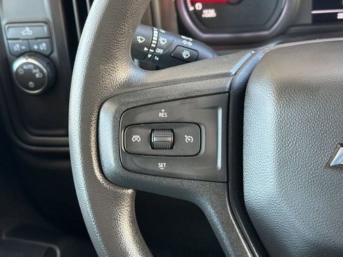 Used 2022 Chevrolet Silverado 2500 Custom w/ Custom Convenience Package RWD image 32