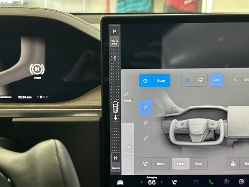 Used 2022 Tesla Model S AWD image 25