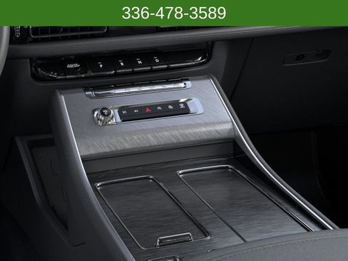 New 2026 Lincoln Aviator 2WD w/ Jet Appearance Package image 15