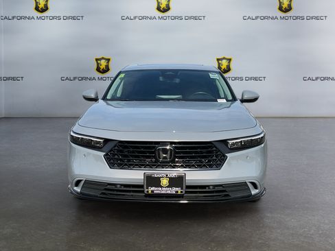 Used 2025 Honda Accord EX-L image 2