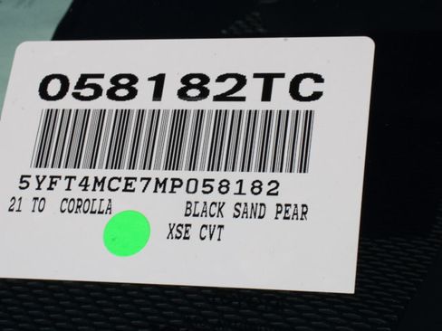 Certified 2021 Toyota Corolla XSE image 31