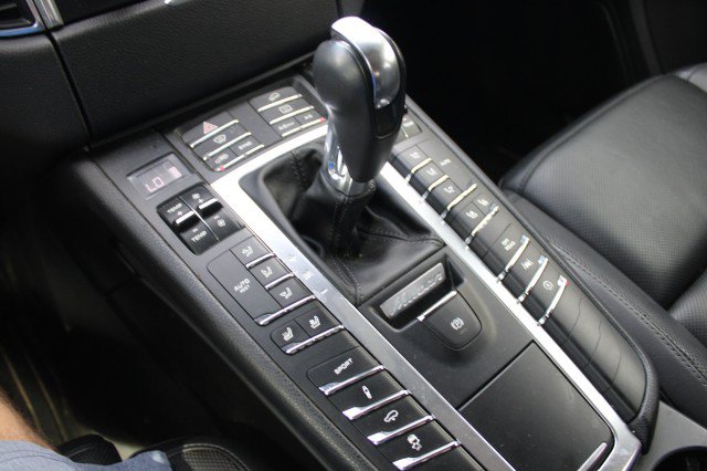 Used 2017 Porsche Macan S AWD/4WD image 10
