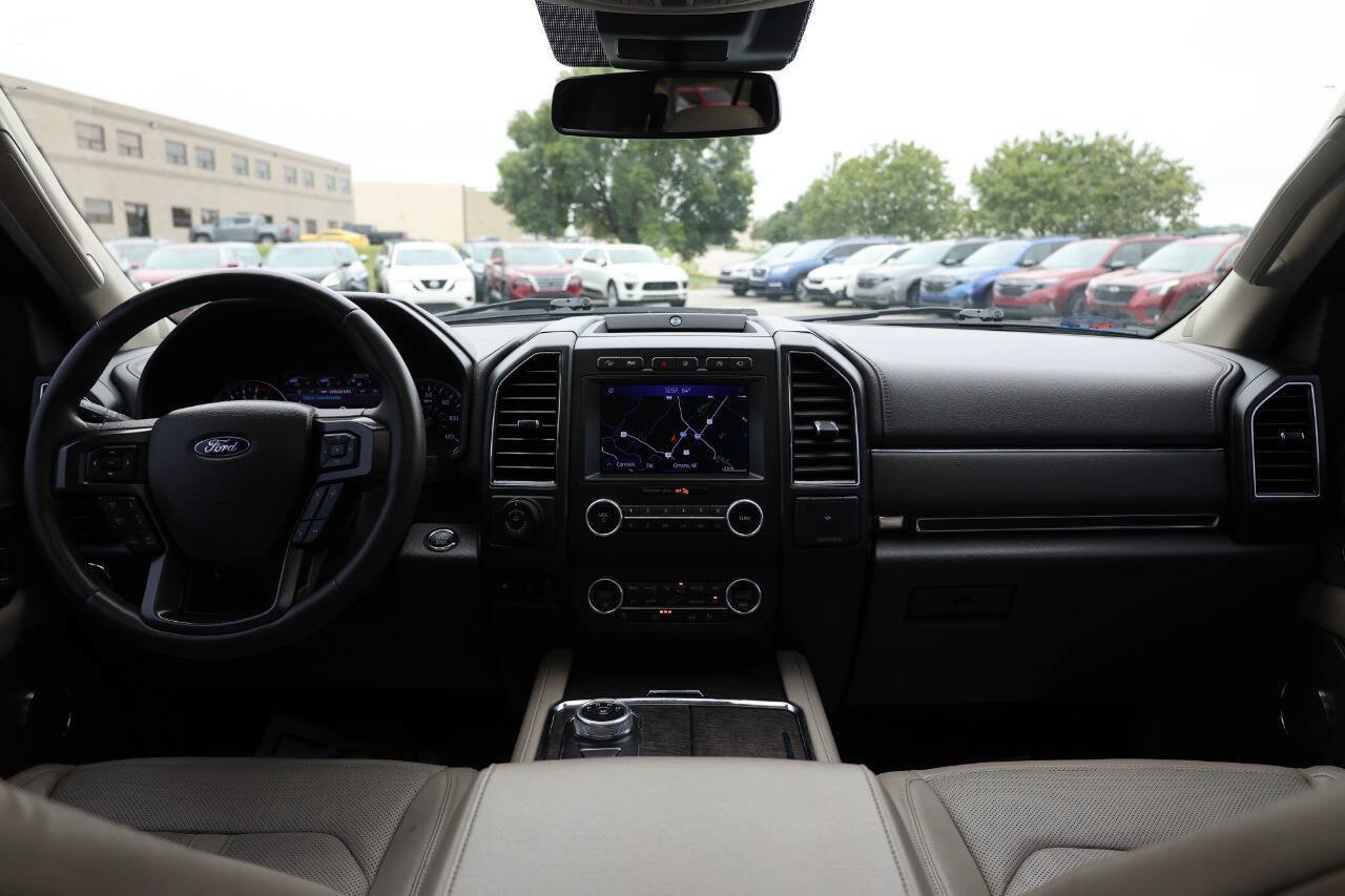 Used 2021 Ford Expedition Max Limited AWD/4WD image 14