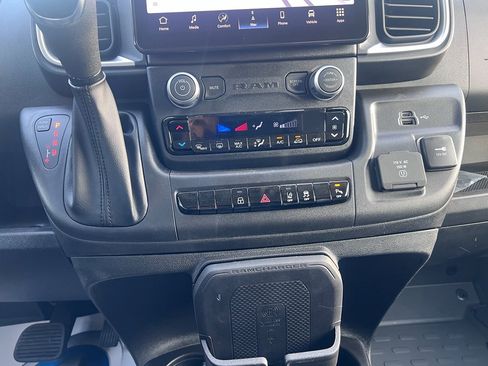 New 2026 RAM ProMaster 3500 w/ Quick Order Package 22G SLT image 25