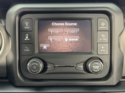 Used 2021 Jeep Wrangler Unlimited Sport image 22