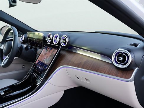 Certified 2025 Mercedes-Benz C 300 4MATIC Sedan image 11