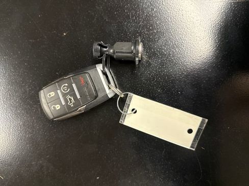 Used 2021 RAM 2500 Limited image 32