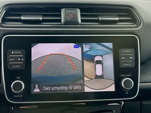 Used 2021 Nissan Leaf SV w/ SV Technology Package image 22