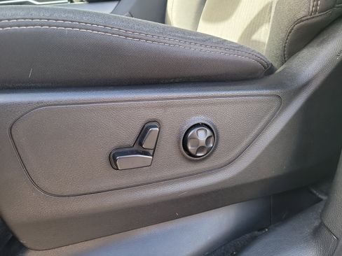 Used 2019 RAM 1500 Big Horn image 19